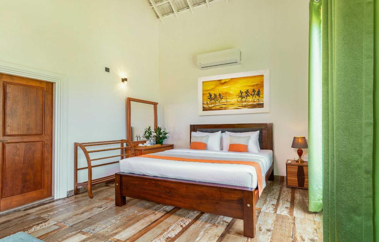 The Palace By Ocean Bentota Exterior photo